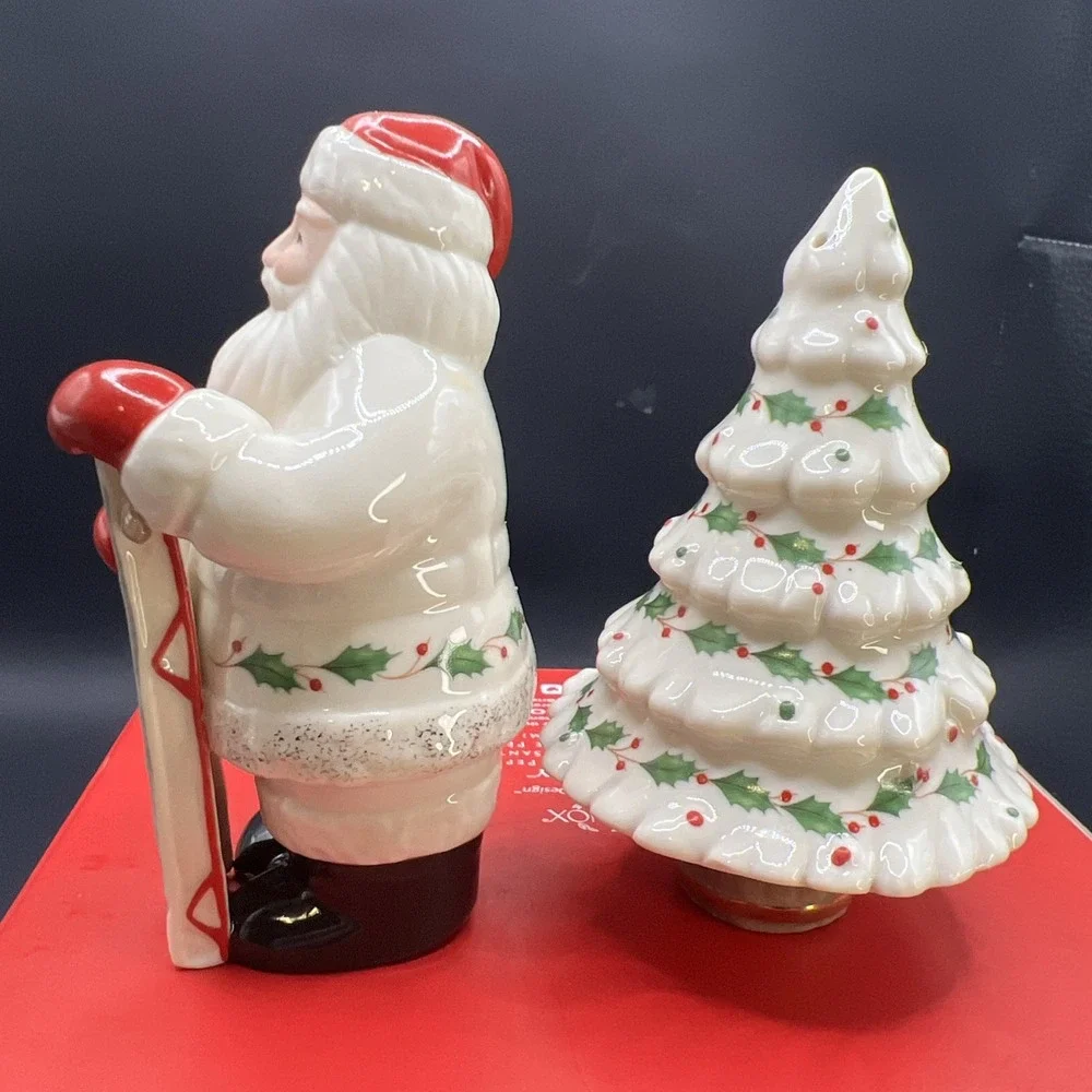 Lenox American By Design  HOLIDAY  Santa & Tree Salt and Pepper Shakers - NIB